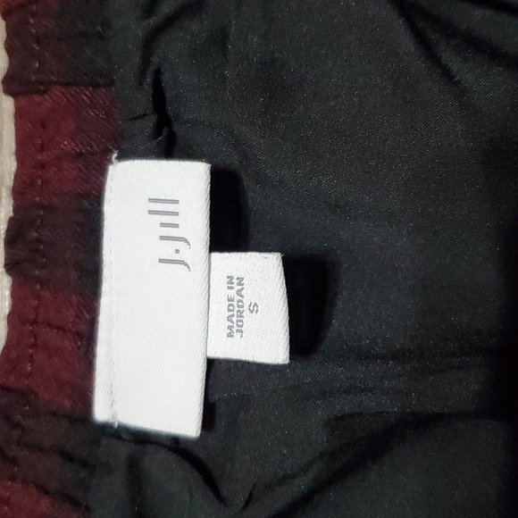 J Jill black red Buffalo plaid skirt with pockets - Picture 4 of 6